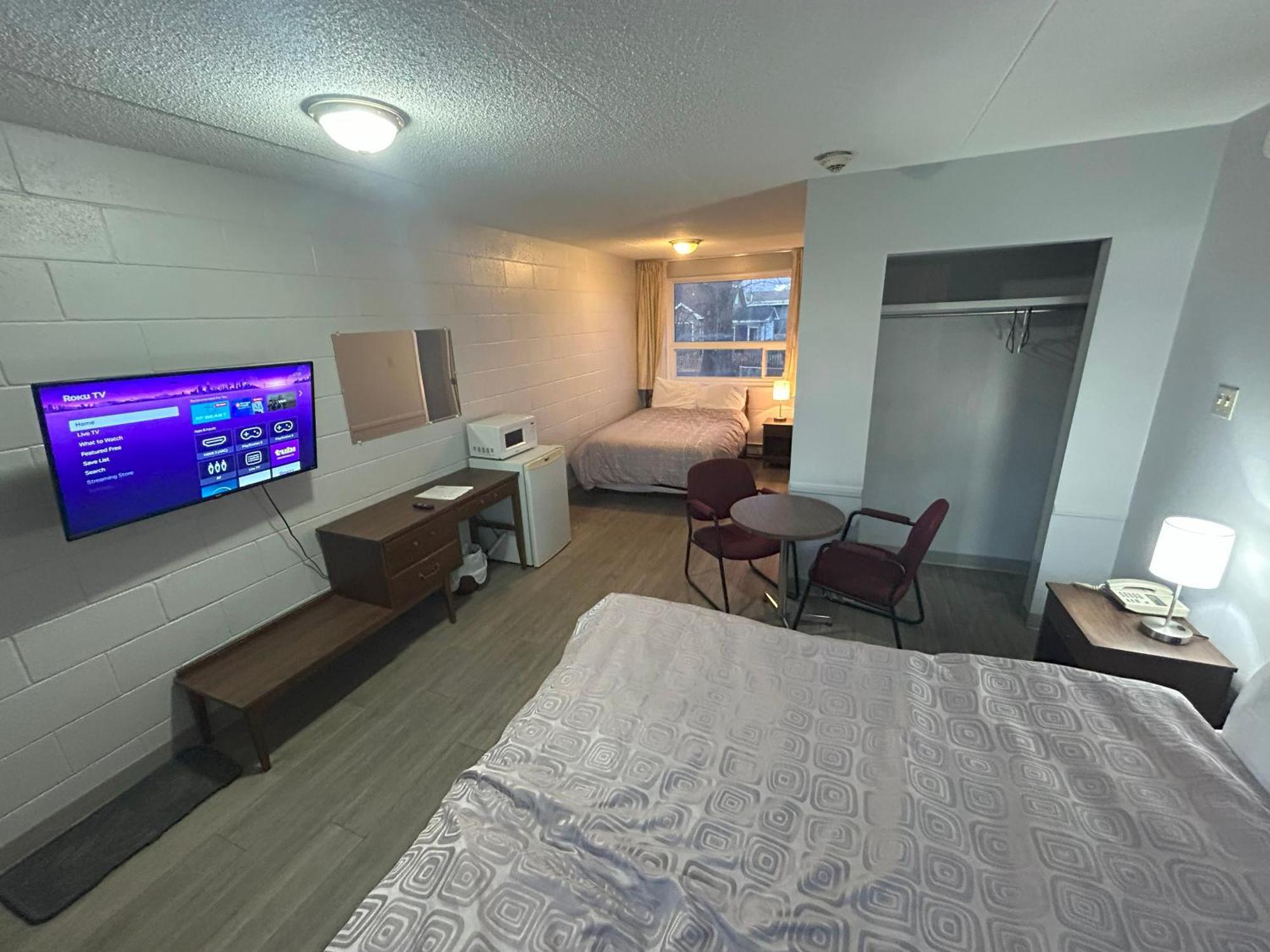 Relax Motel Thunder Bay Room photo